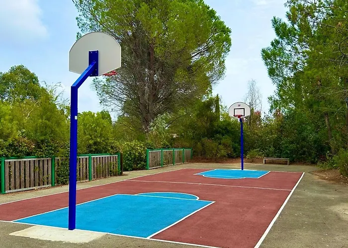 Les Restanques Maison 3 Pins בית נופש גרימו