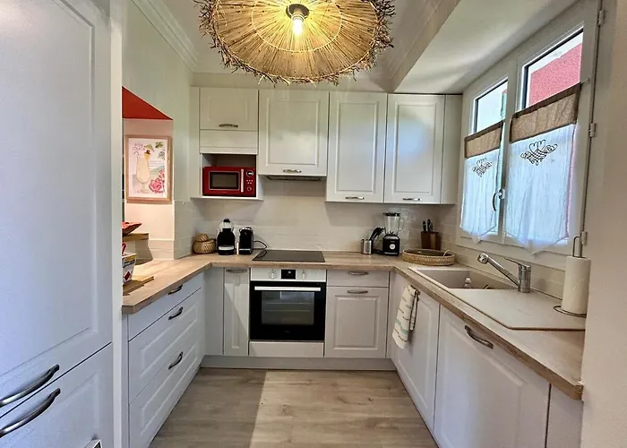 Les Restanques Maison 3 Pins בית נופש